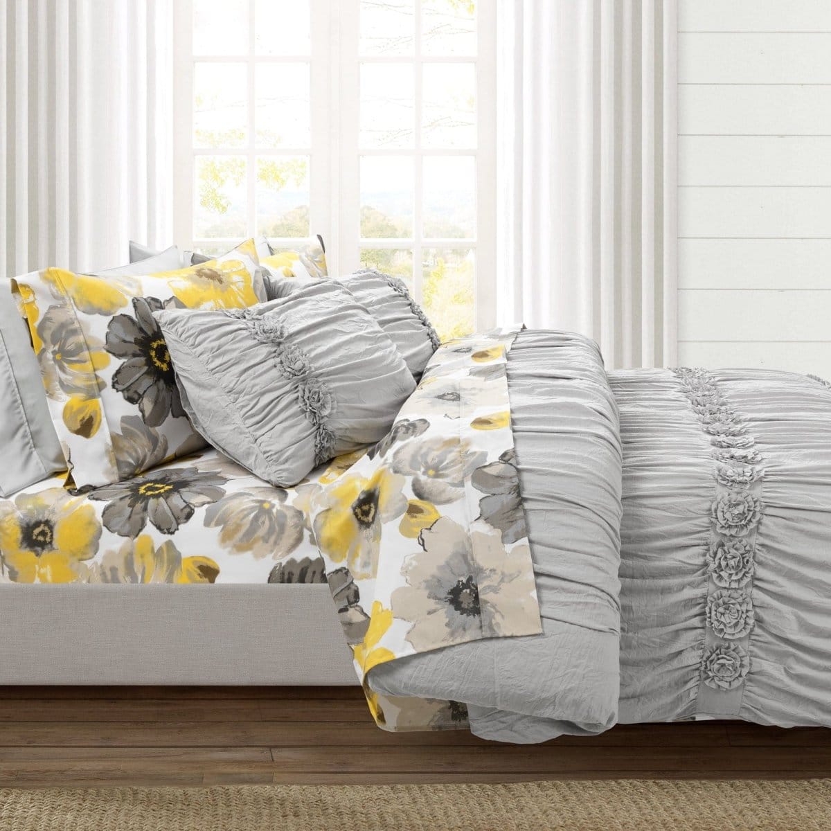 Yellow_Gray