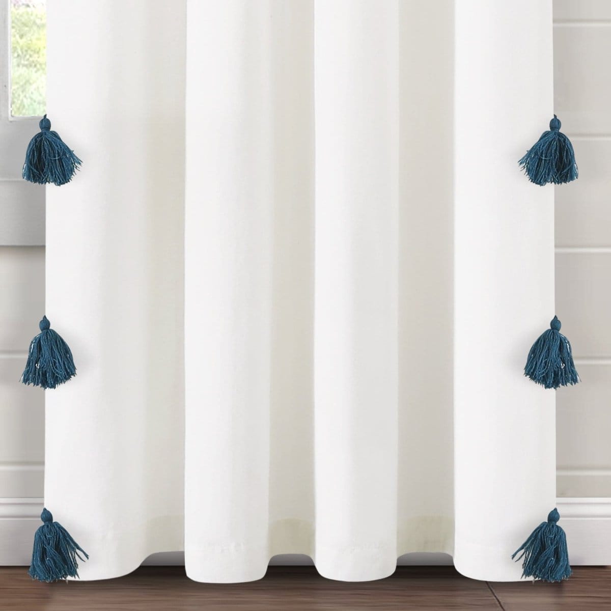 White_Turquoise
