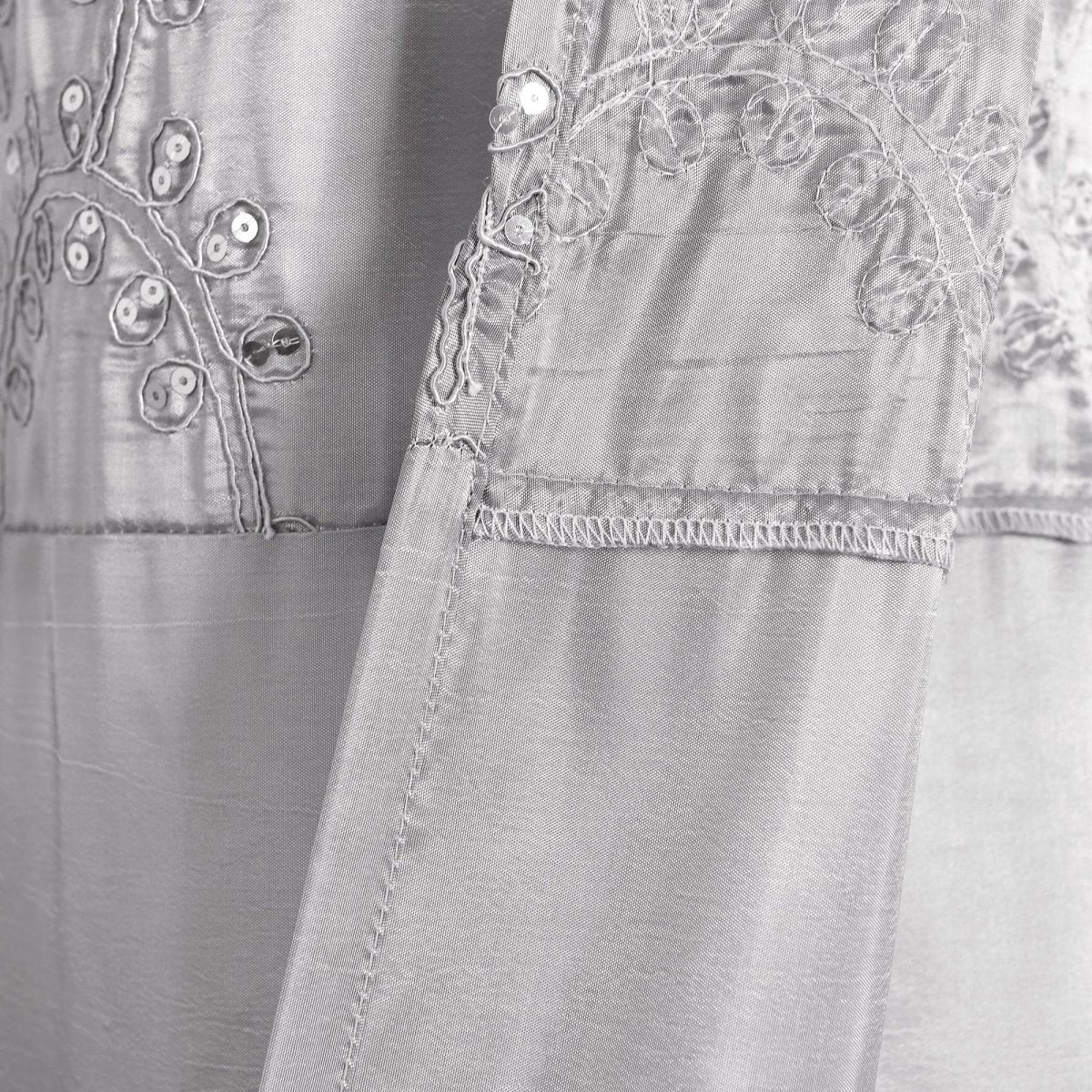 Gray_Silver