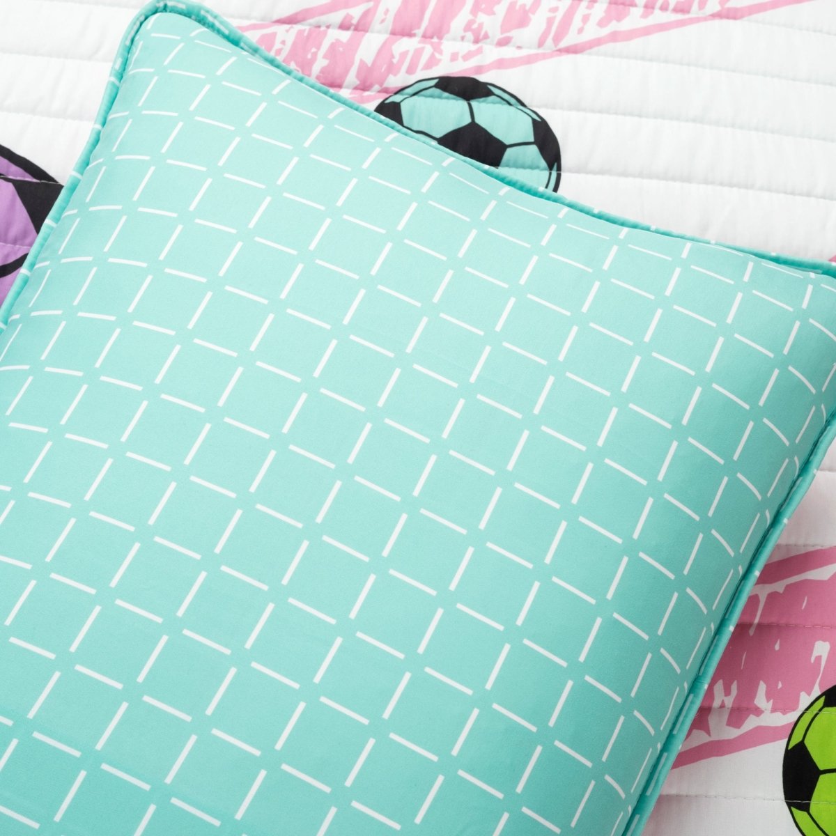 White/Turquoise | Full/Queen