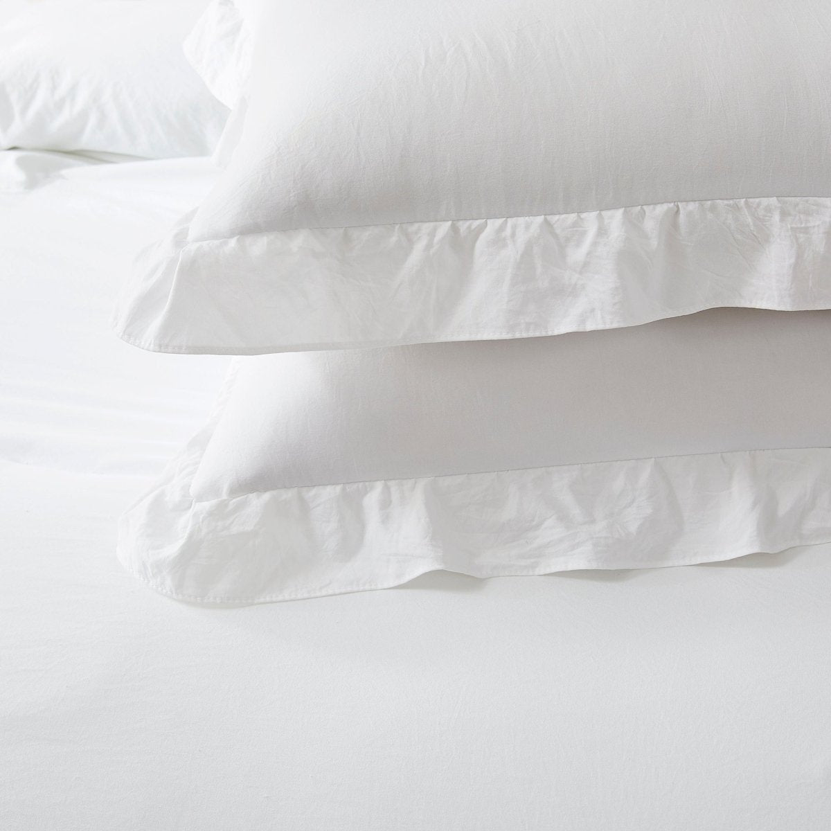 Pure White | King
