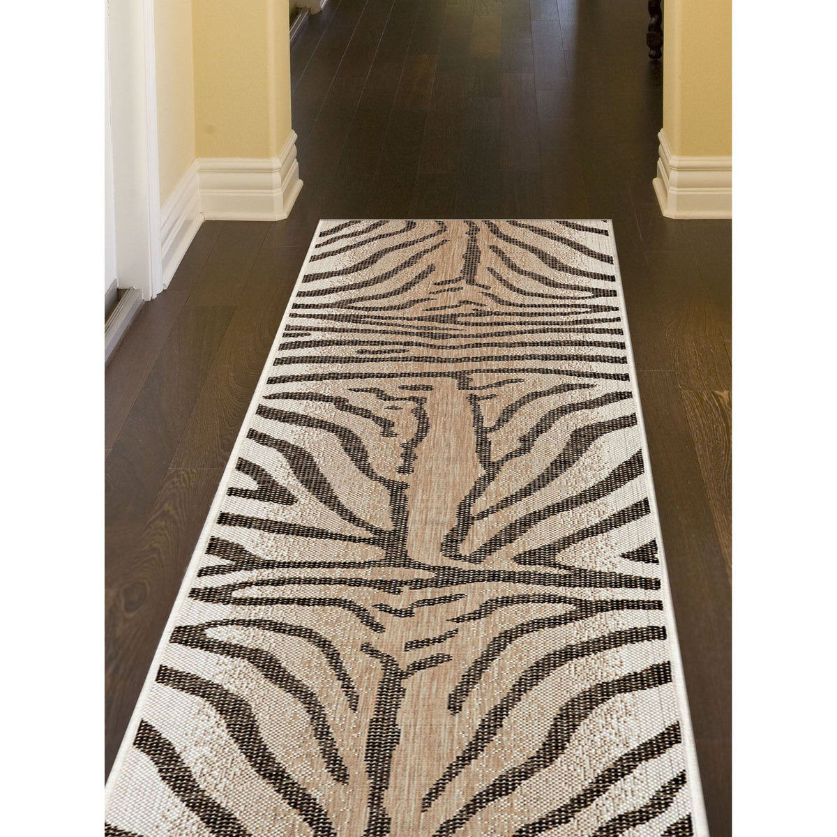 Sand | 1'11" x 7'6"