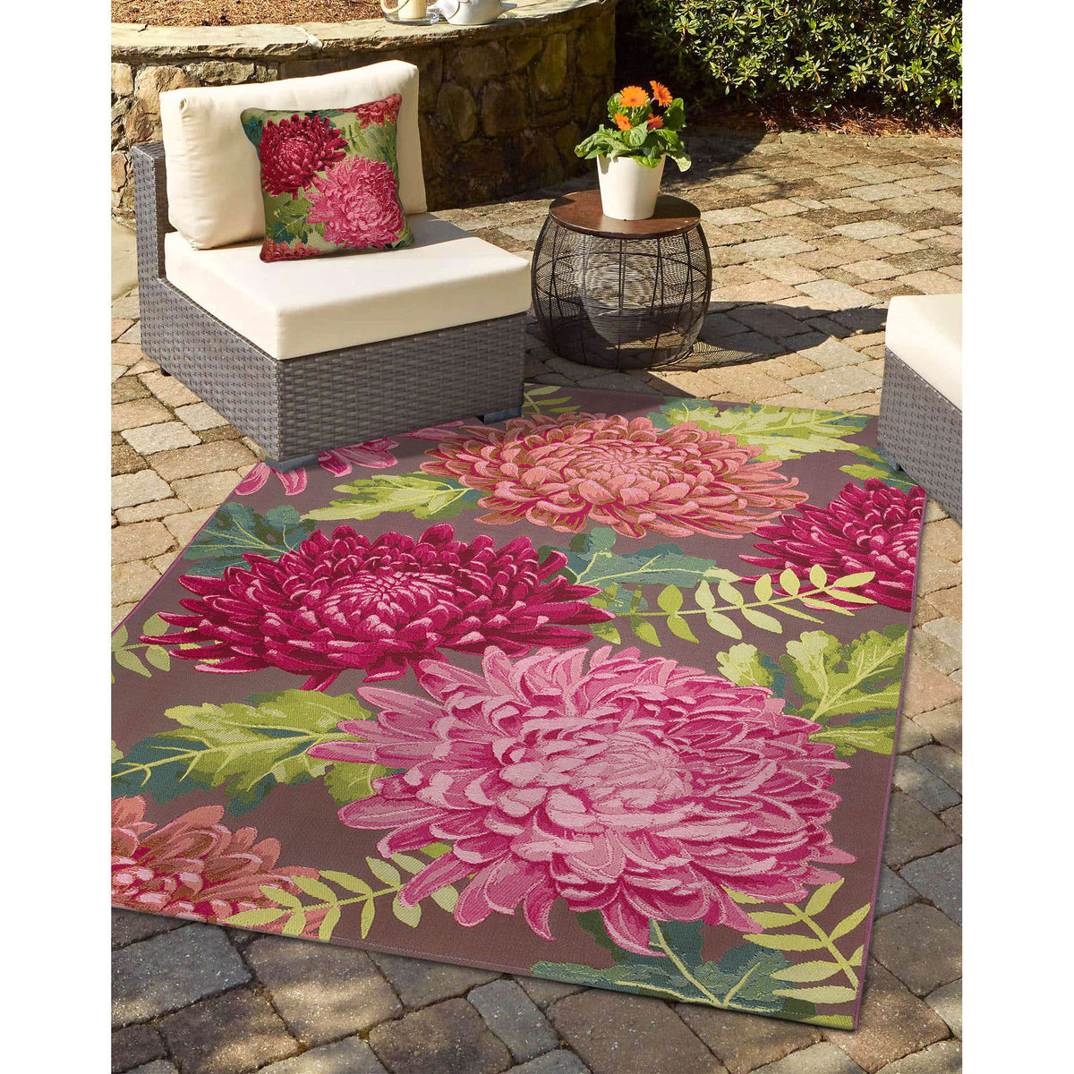 Fuchsia | 8'10" x 11'9"