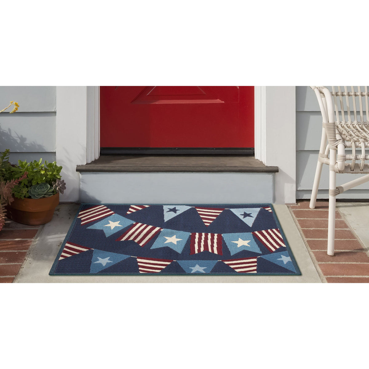 Navy | 1'11" x 4'11"