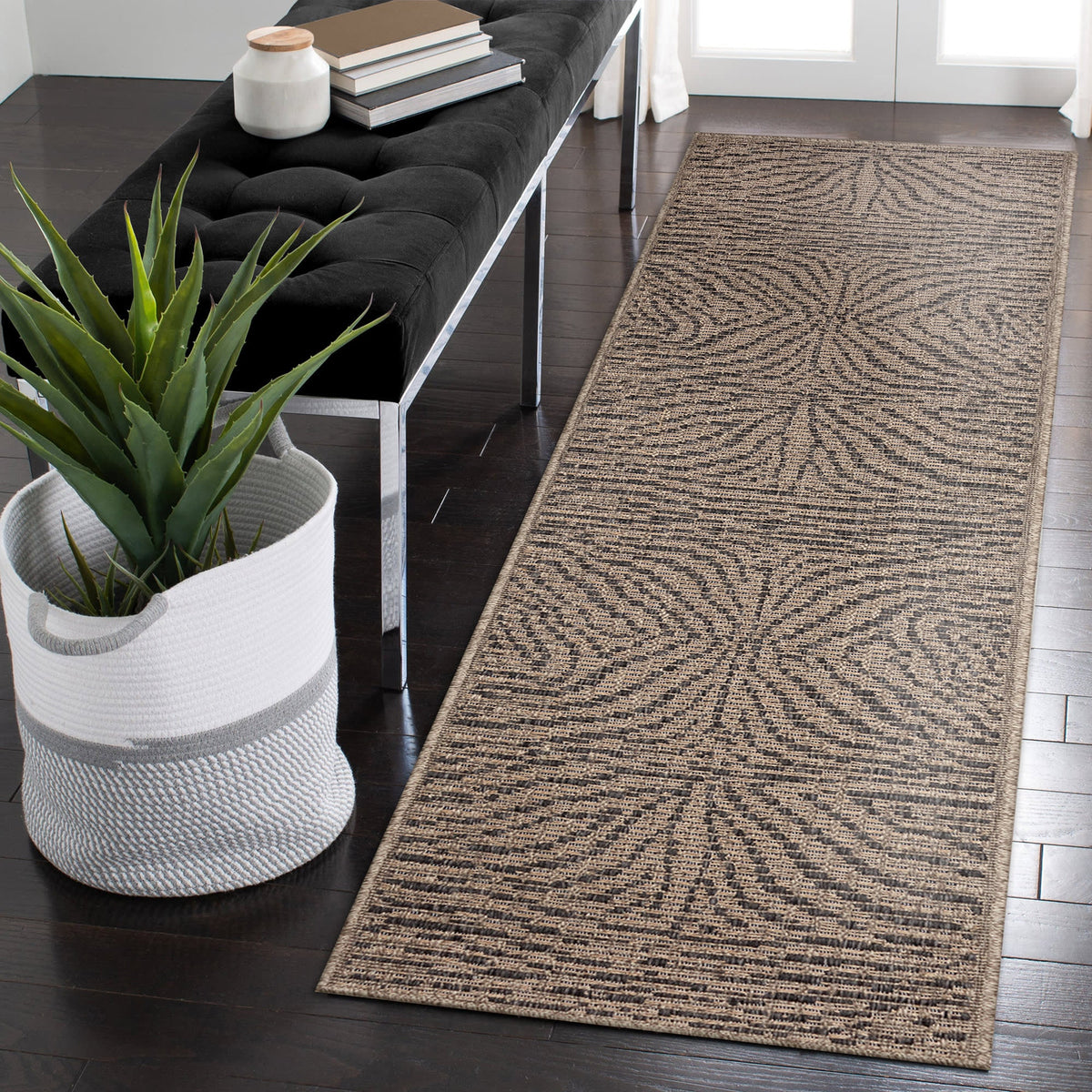 Taupe | 1'11" x 7'6"