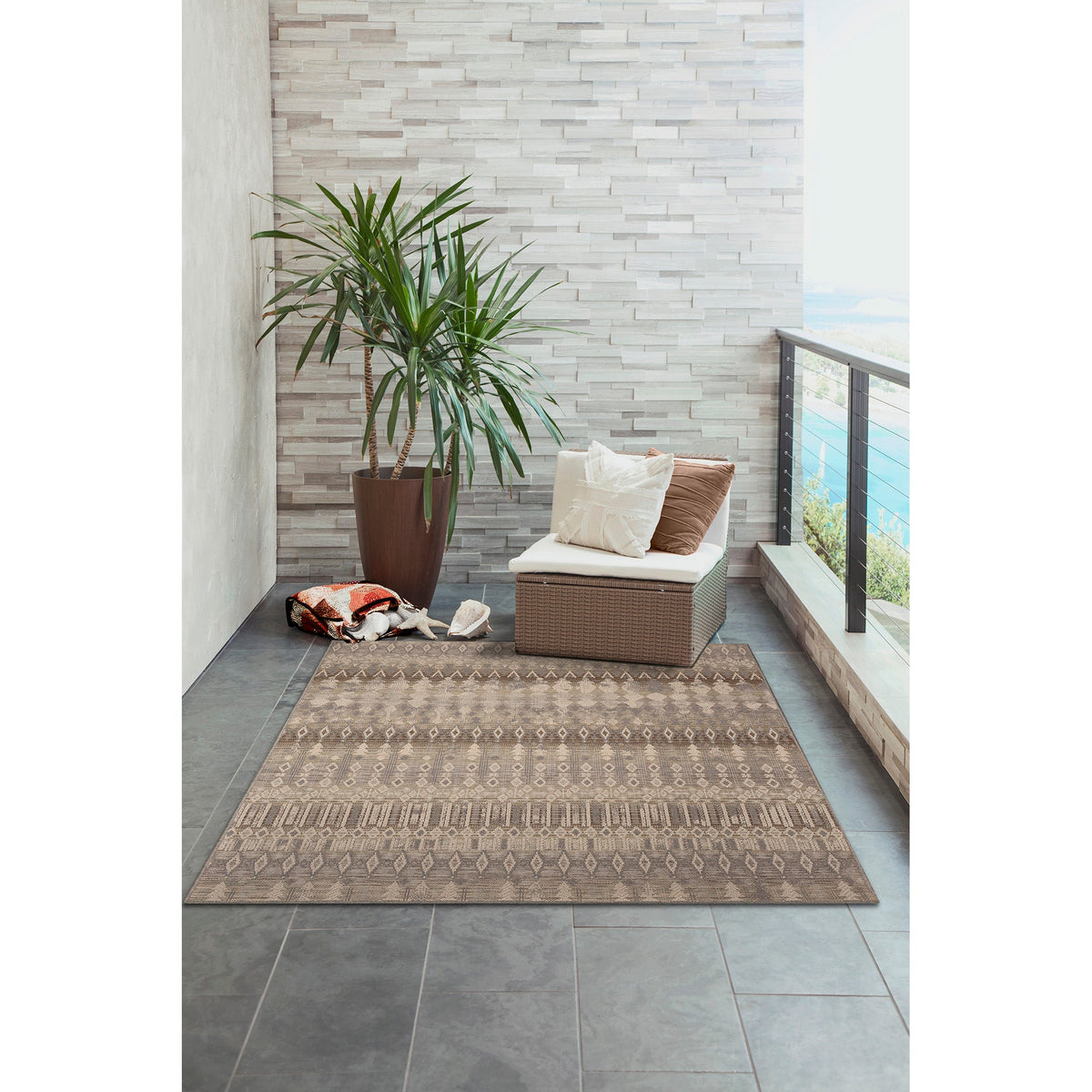 Neutral | 3'3" x 4'11"