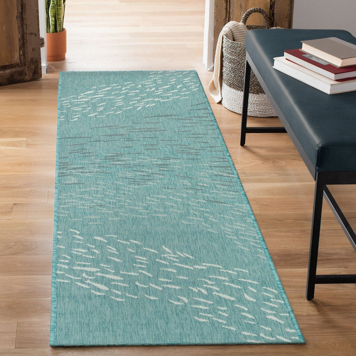 Aqua | 1'11" x 7'6"