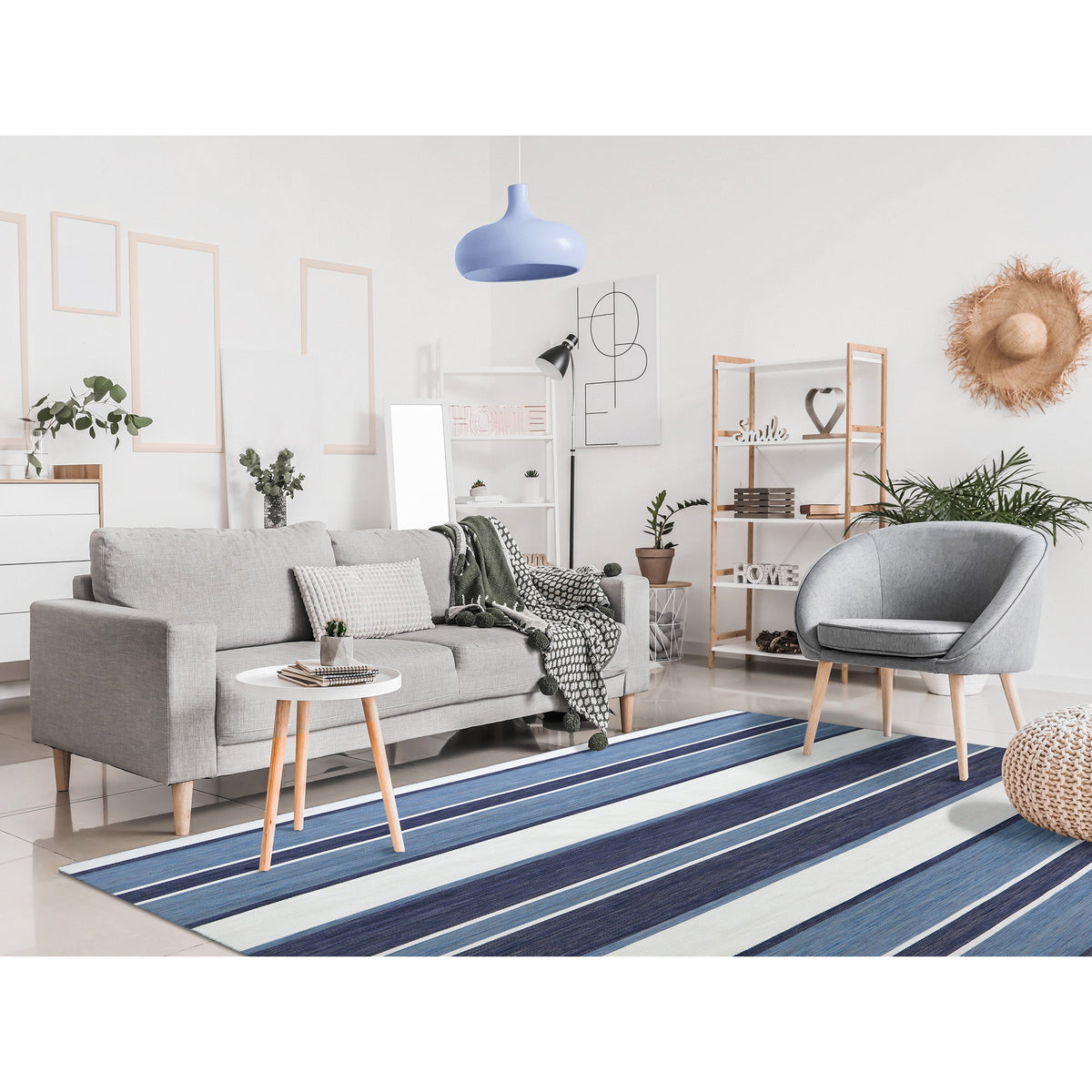 Navy | 8' Square