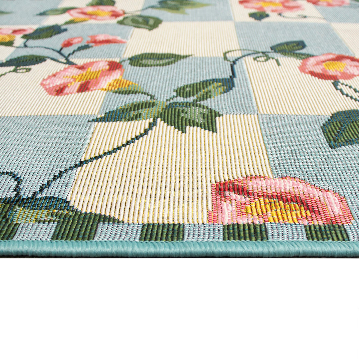 Aqua | 2'5" x 3'11"