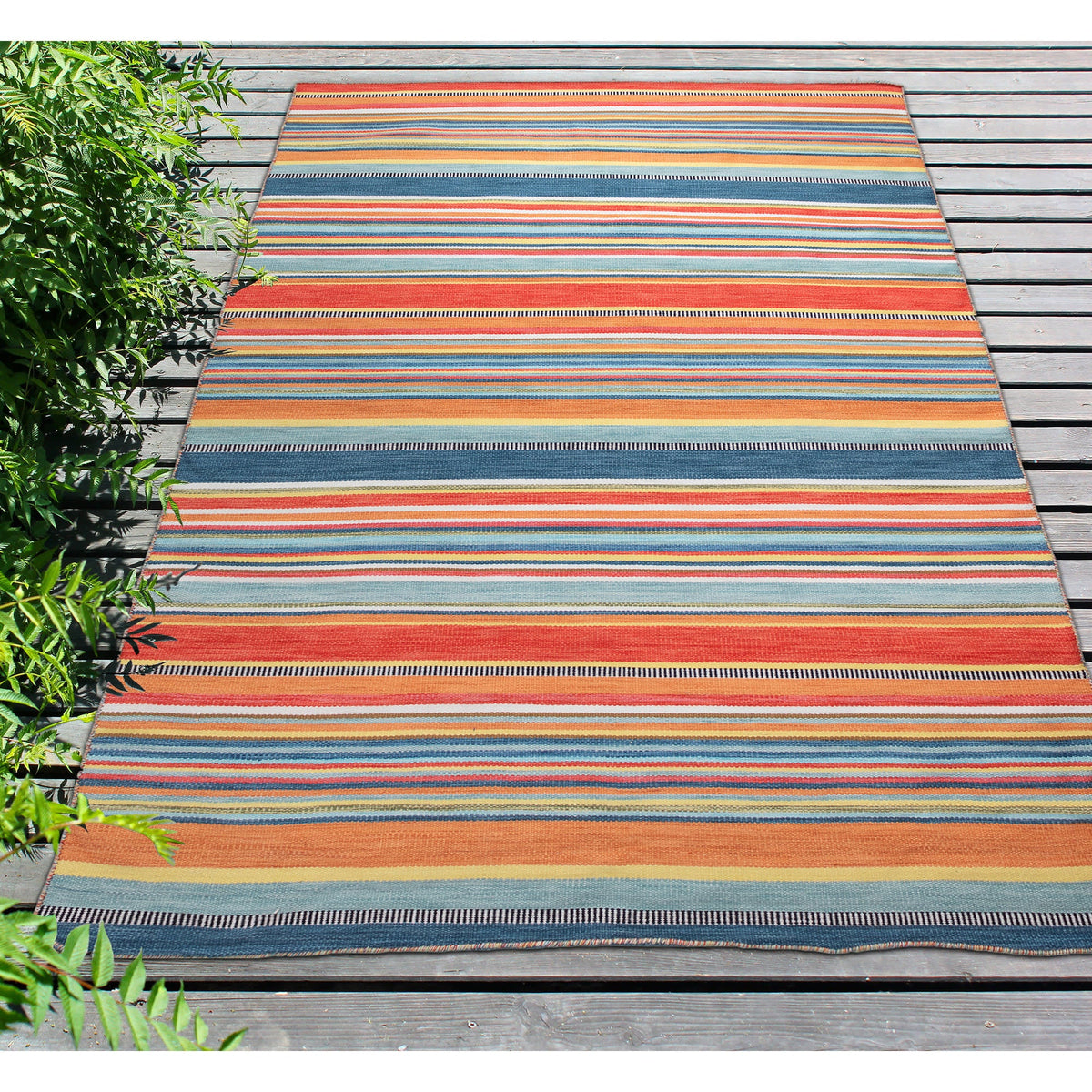 Sunscape | 8'3" x 11'6"