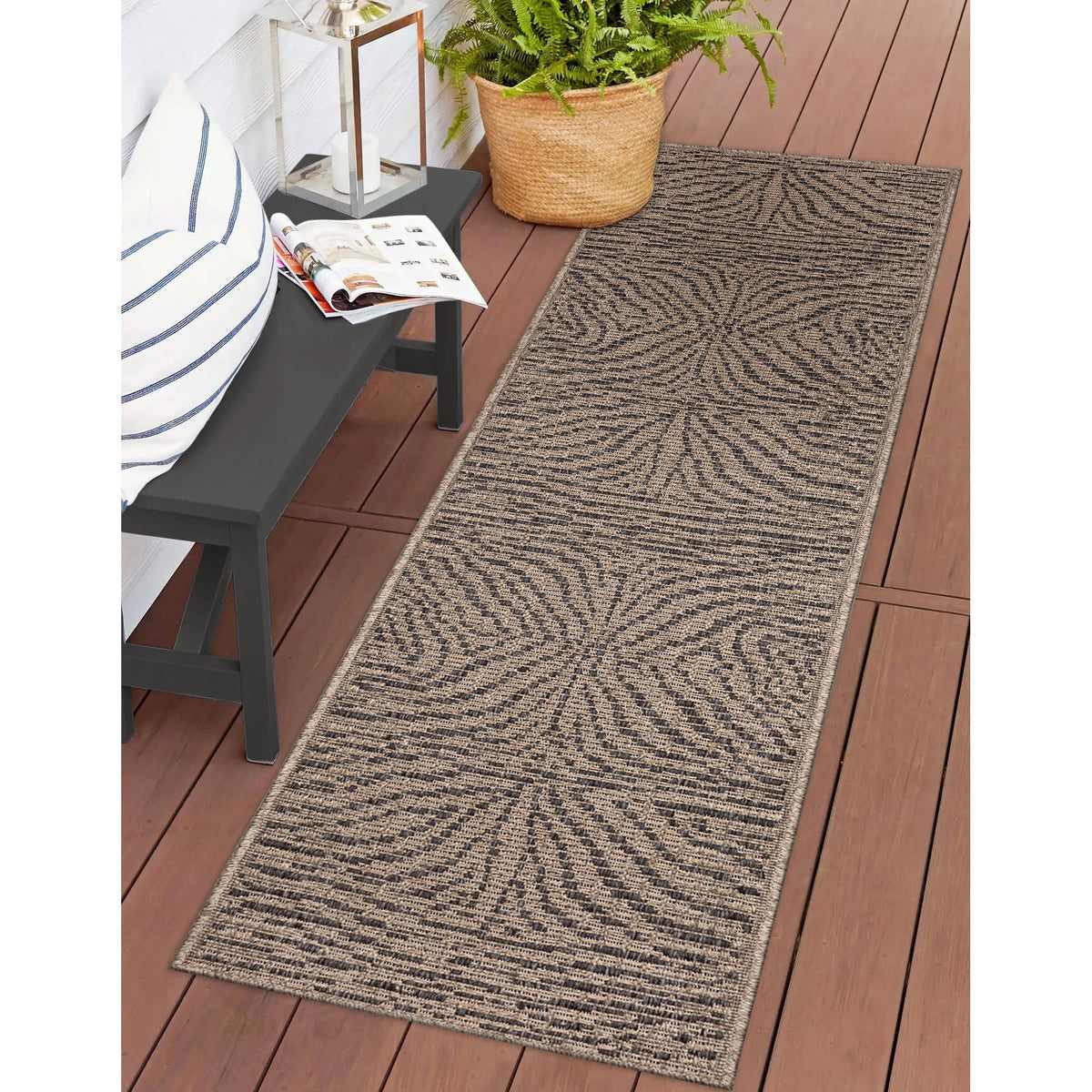 Taupe | 1'11" x 7'6"