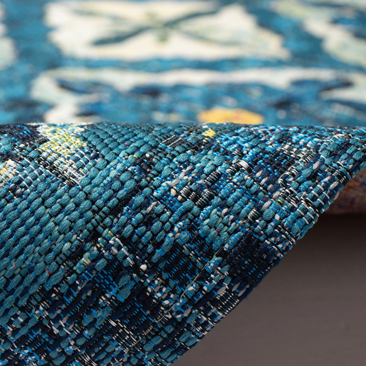 Ocean | 6'6" x 9'4"