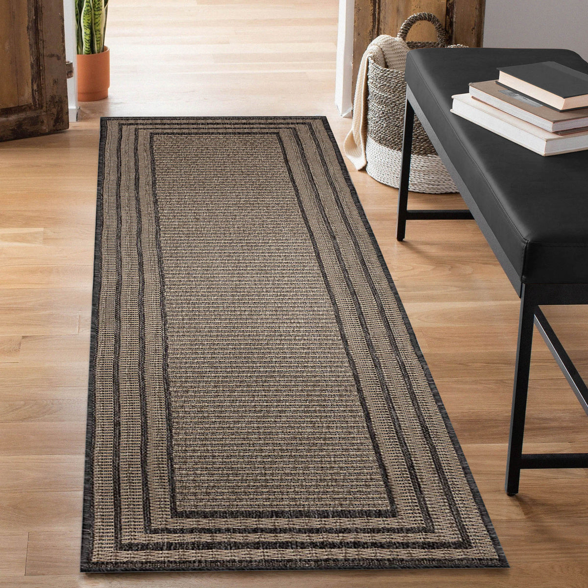 Taupe | 1'11" x 7'6"