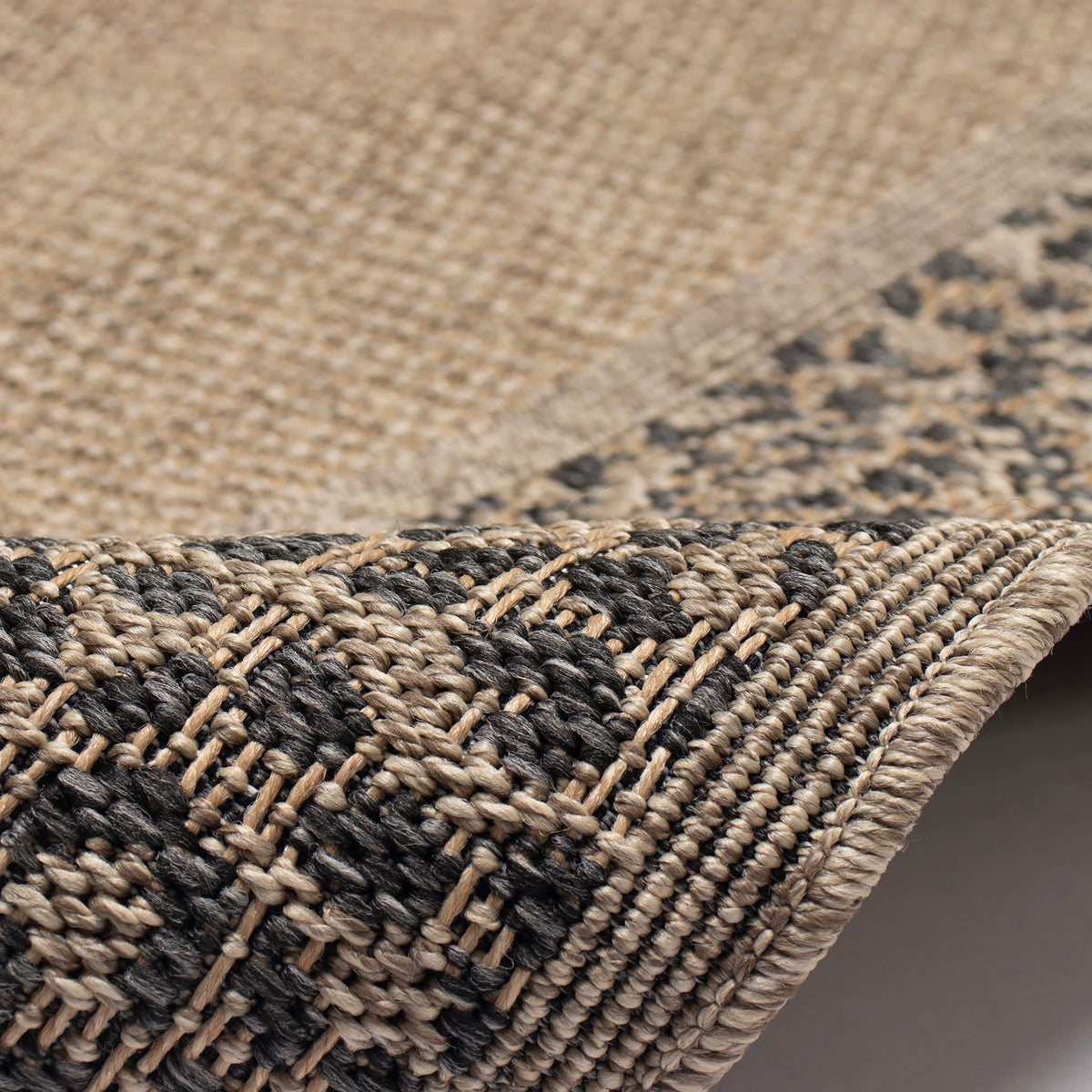 Taupe | 1'11" x 7'6"
