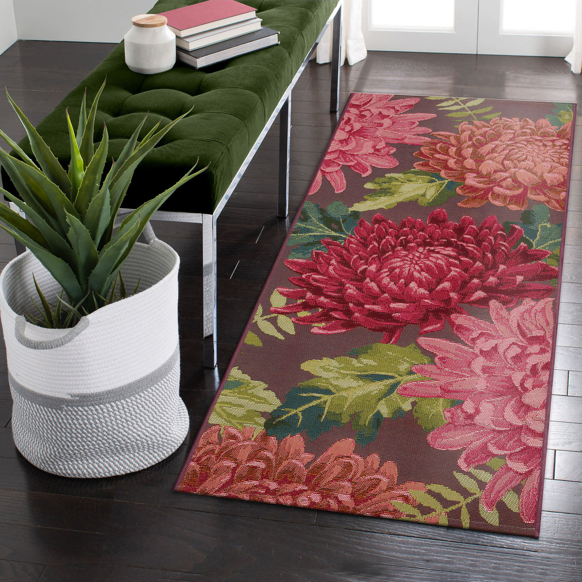 Fuchsia | 1'11" x 4'11"