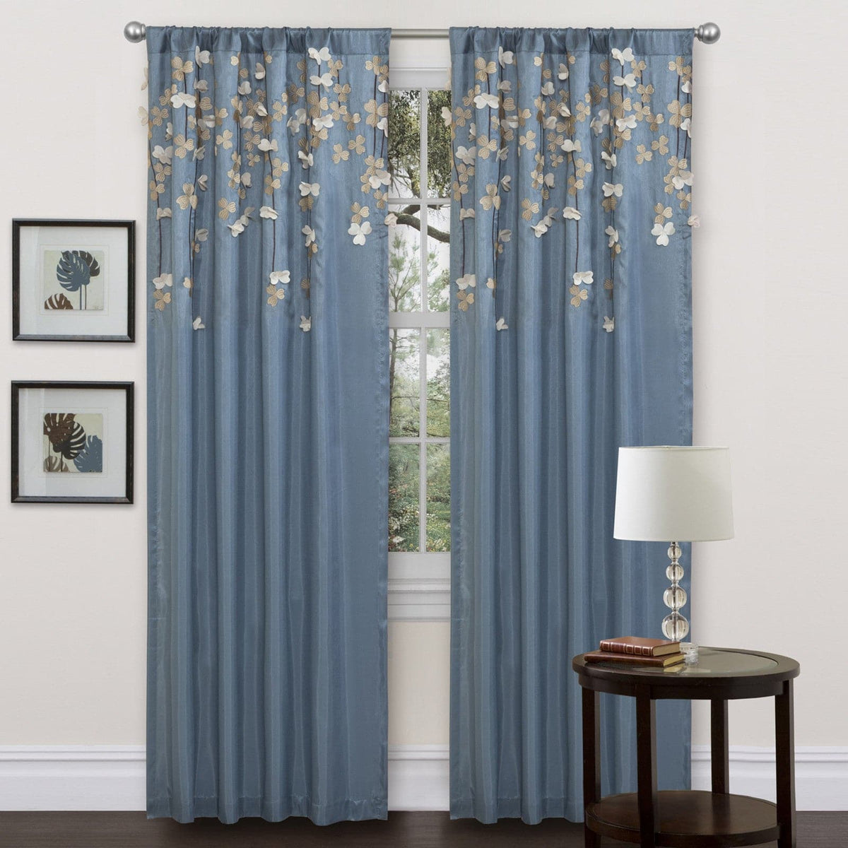 Blue_Ivory