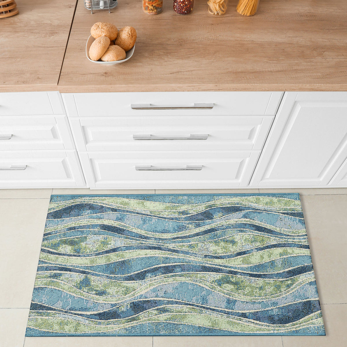 Ocean | 2'5" x 3'11"