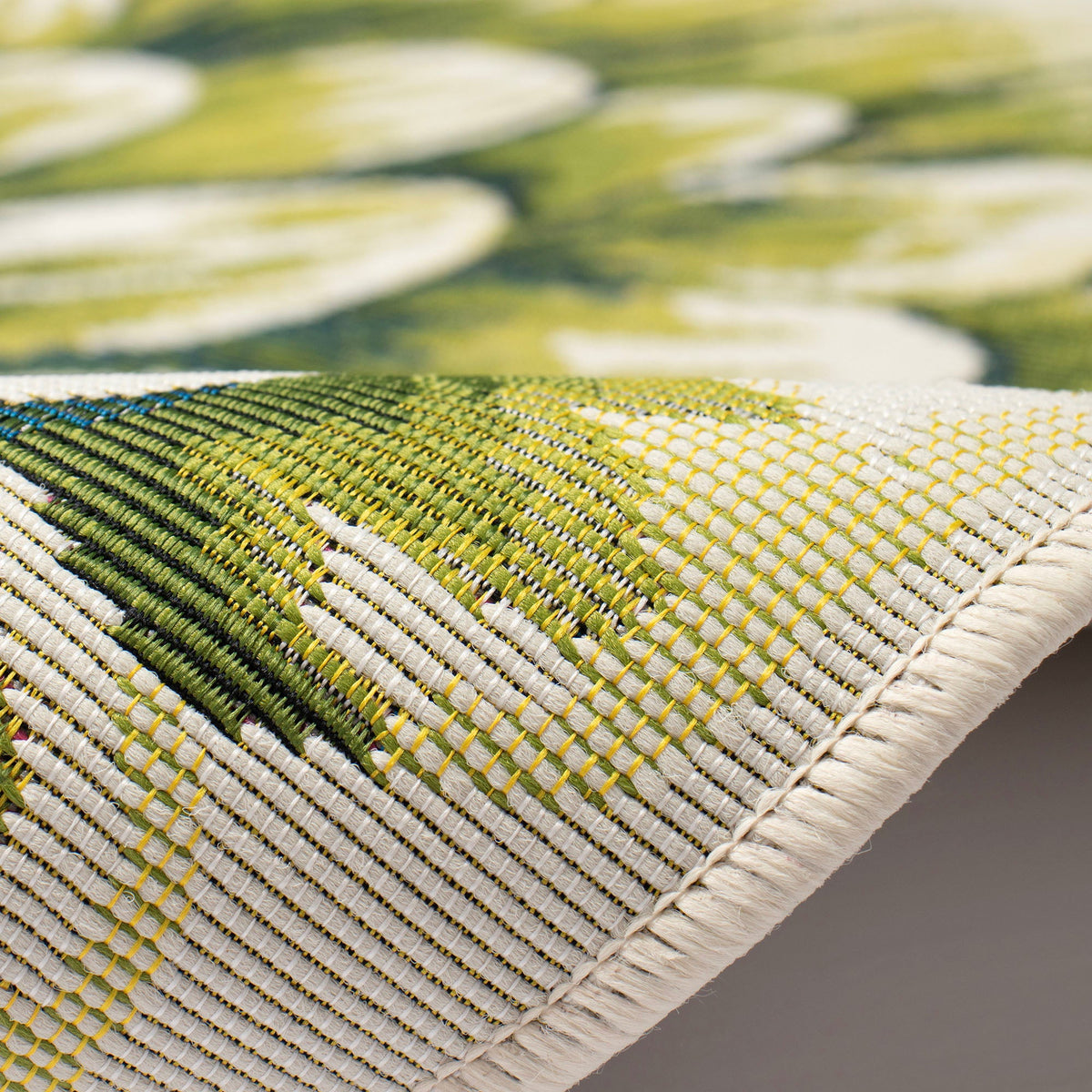 Green | 3'3" x 3'3"