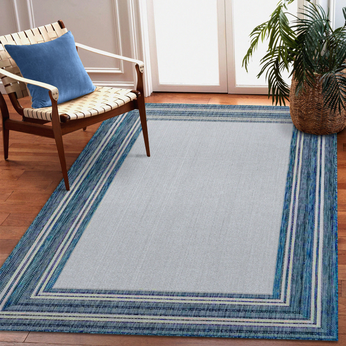 Navy | 7'10" x 9'10"