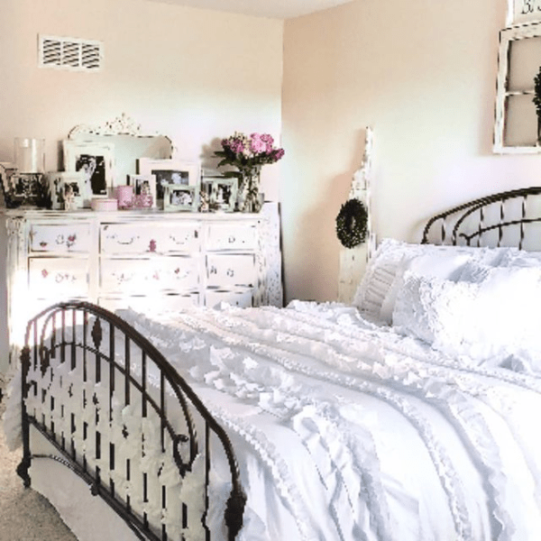 White | Queen