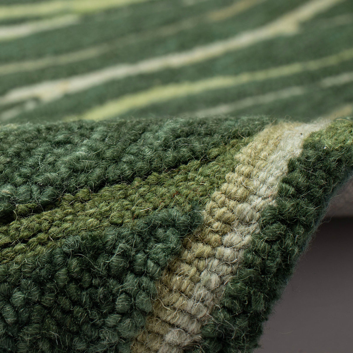 Moss | 5' x 7'6"