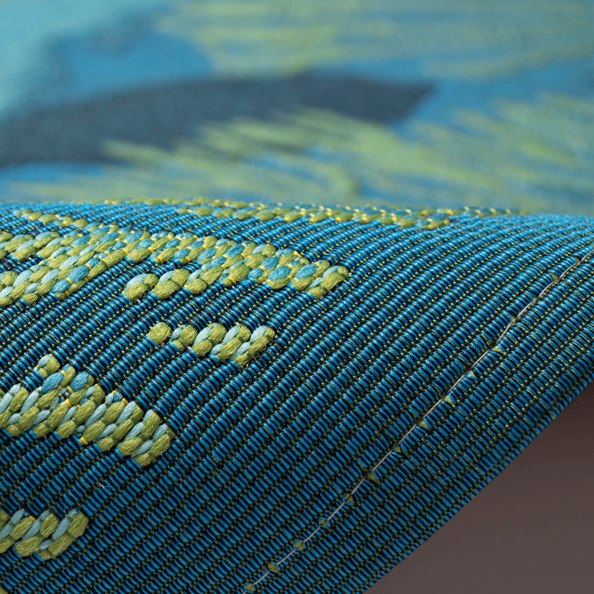 Blue | 2'5" x 3'11"
