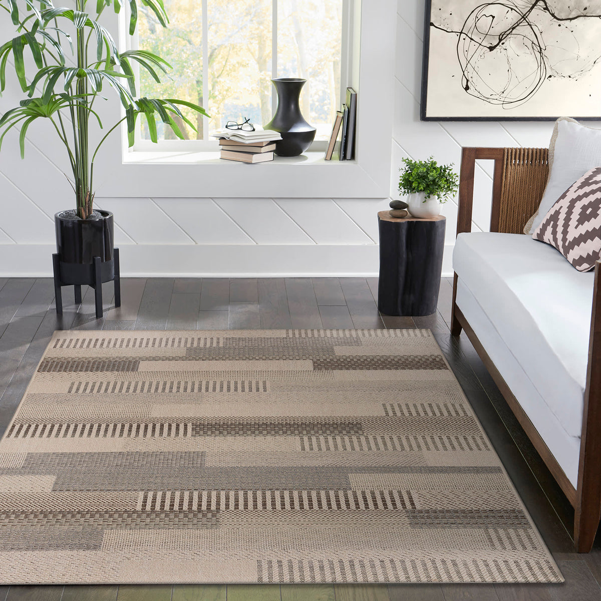 Neutral | 3'3" x 4'11"