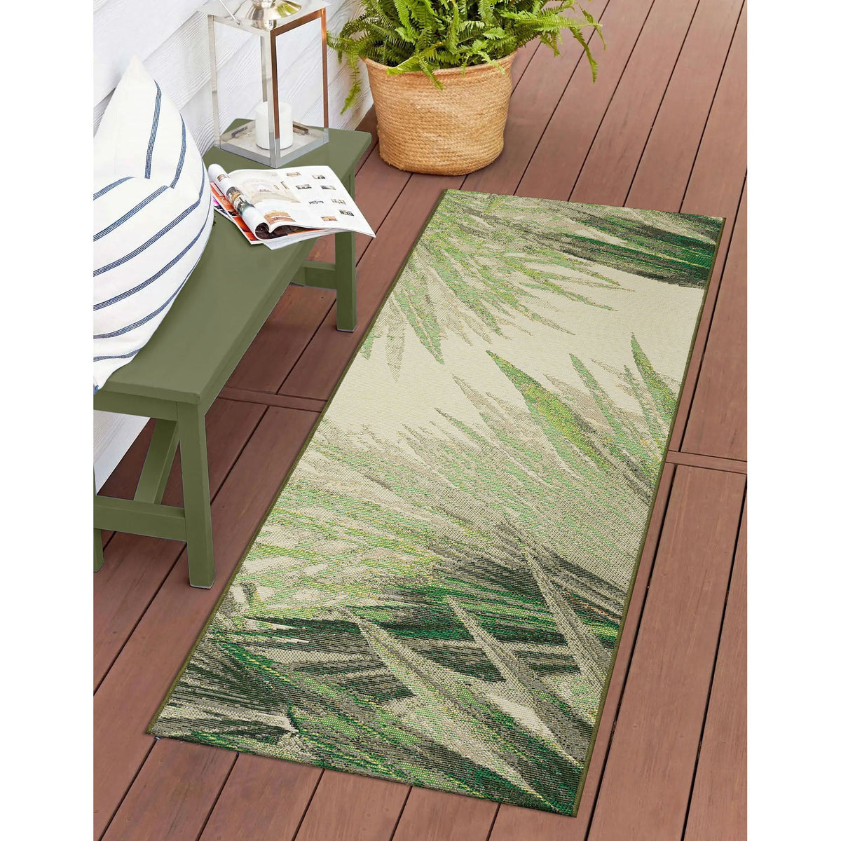 Green | 1'11" x 4'11"