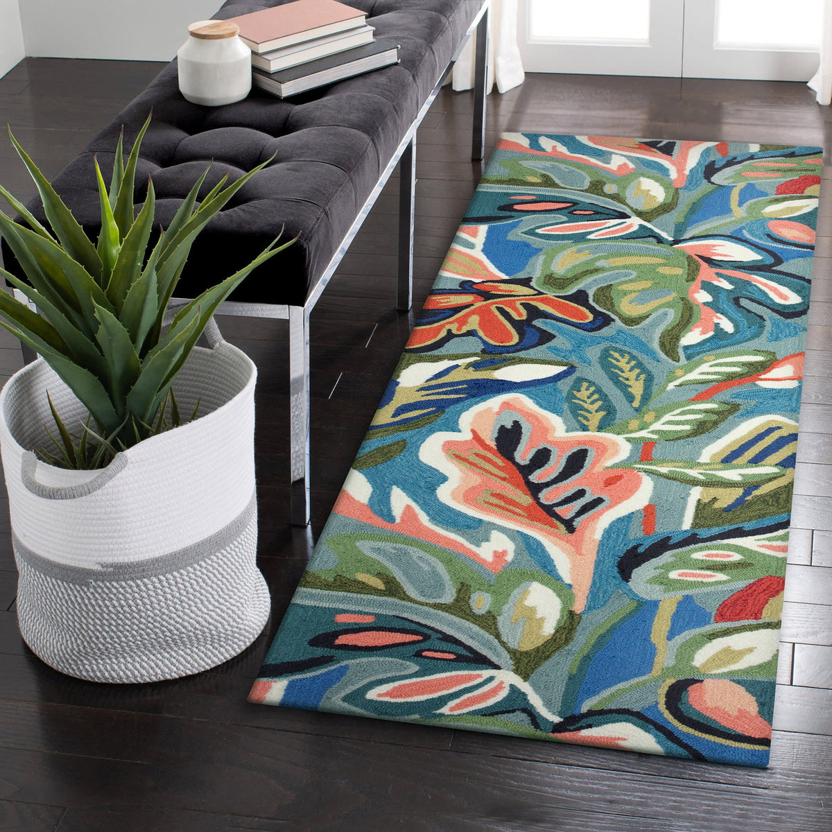 Aqua | 2' x 5'