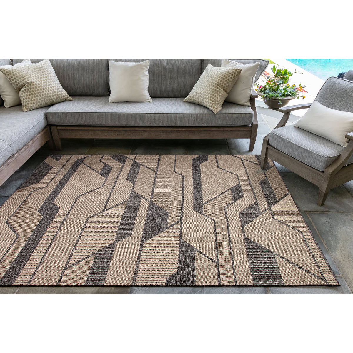 Taupe | 7'10" Square