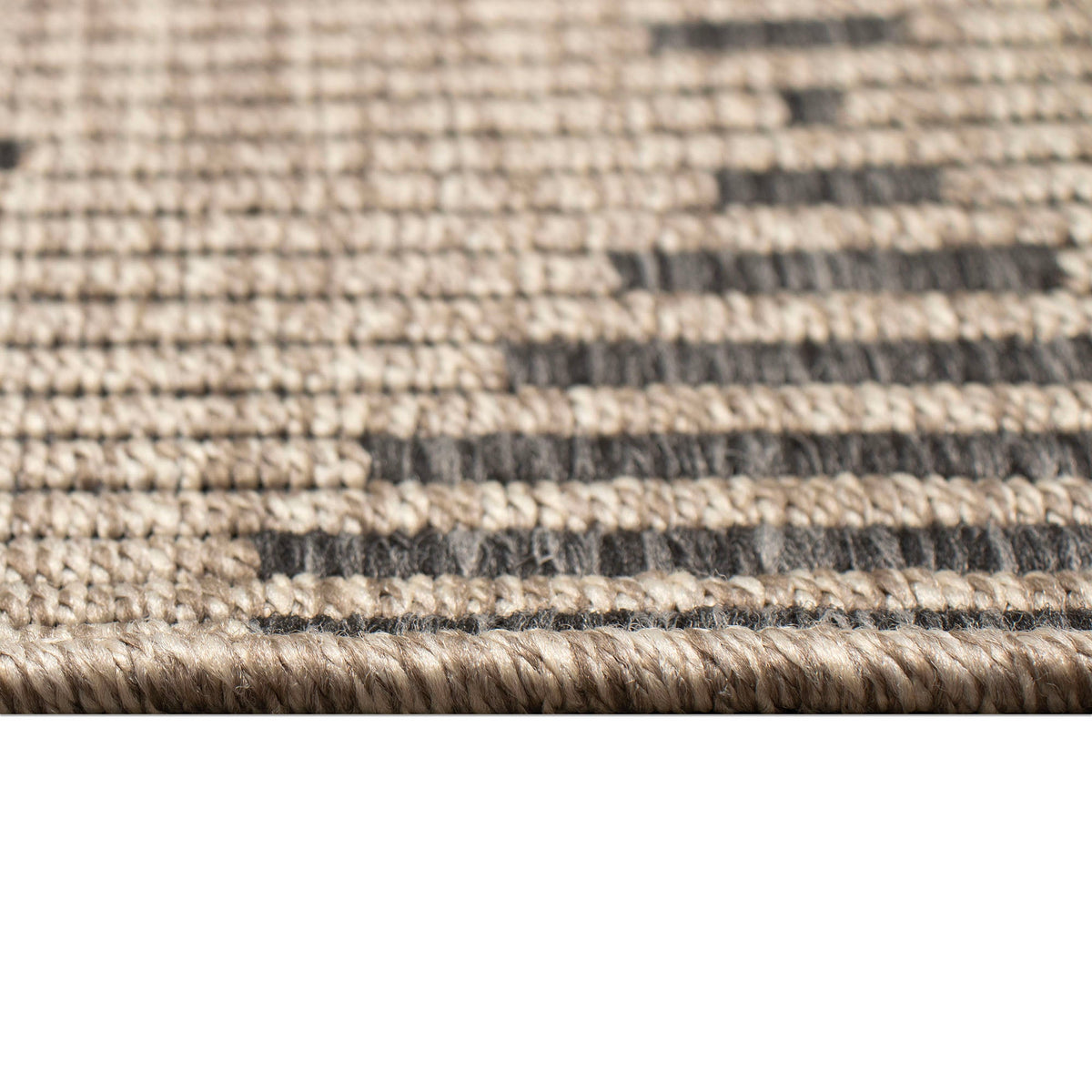 Taupe | 1'11" x 7'6"