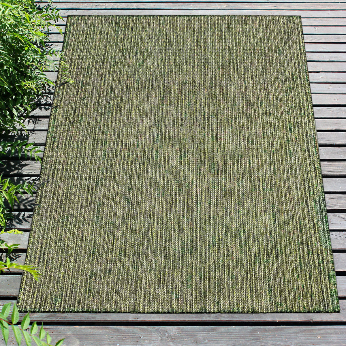 Green | 3'3" x 4'11"