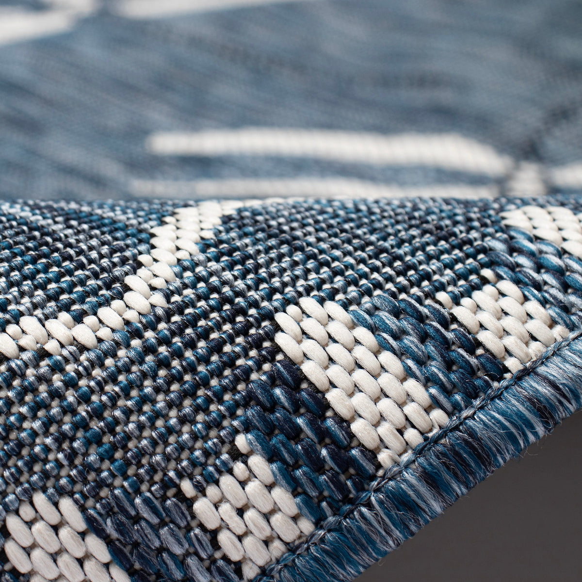 Navy | 3'3" x 4'11"