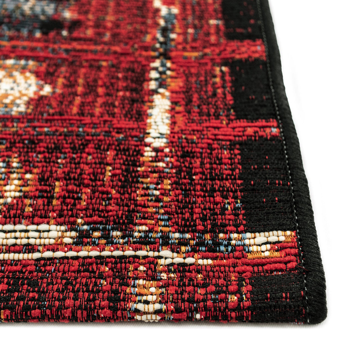 Red | 2'5" x 3'11"