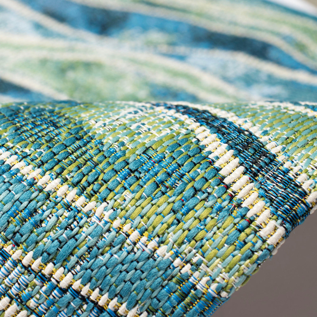 Ocean | 2'5" x 3'11"
